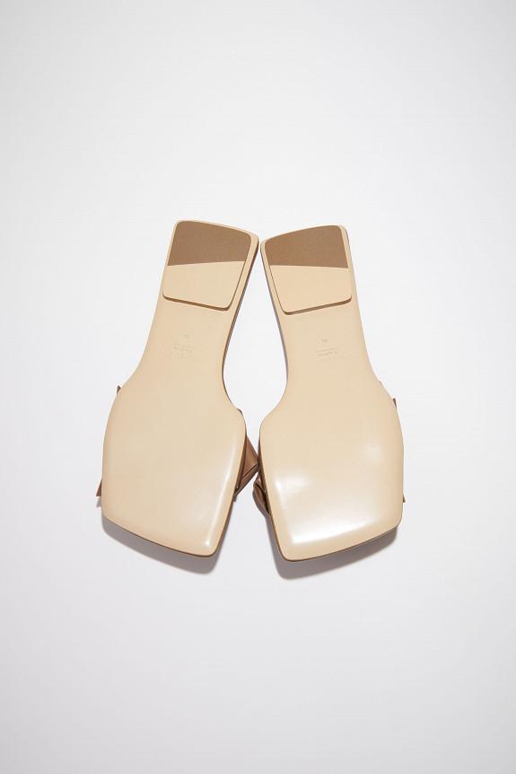 Acne Studios Musubi Leather Sandal Camel Brown FN-WN-SHOE000702-4