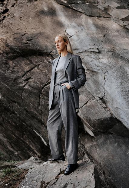 Toteme Double-Pleated Tailored Trousers Grey Melange